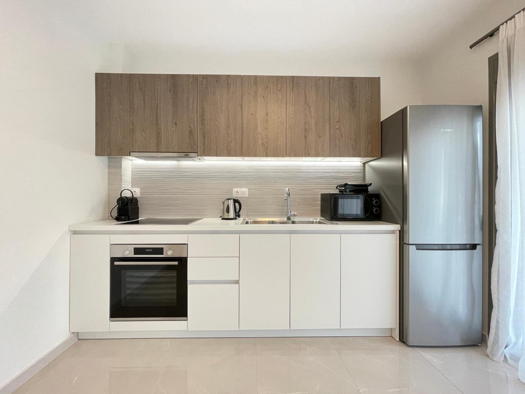 Cultural Retreat Near Stavros Niarchos Center דירה